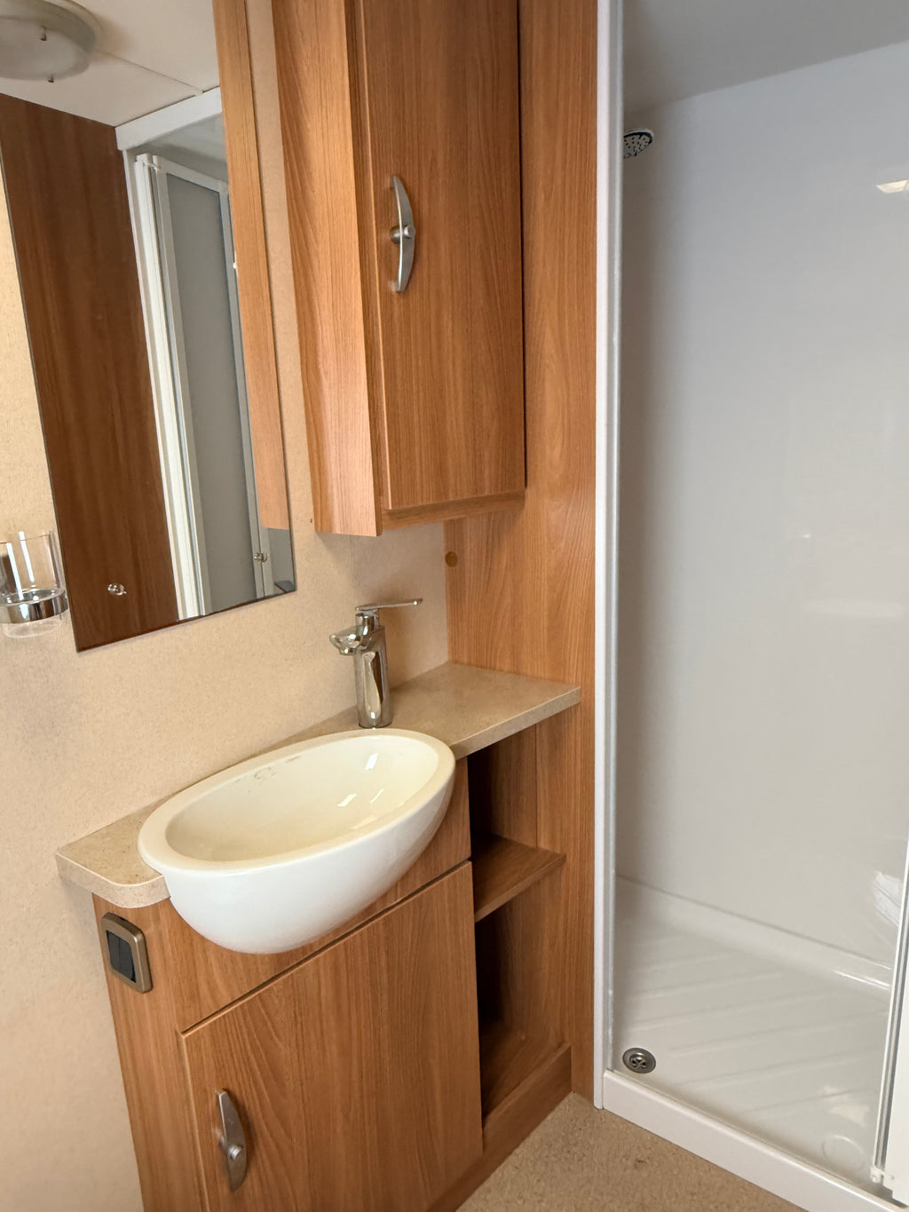 2012 Swift Challenger 554SR 4 Berth Fixed Bed