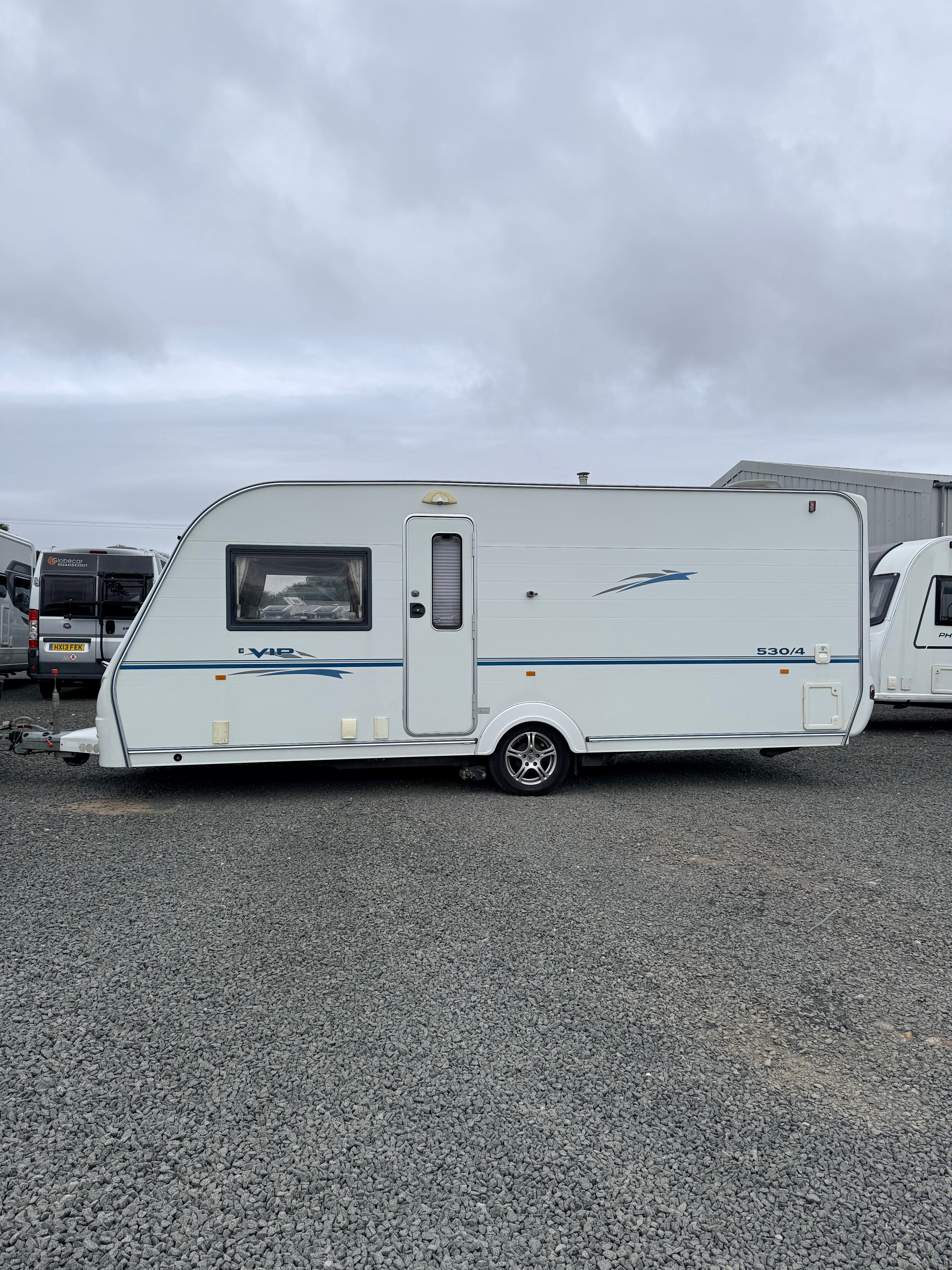 Coachman 530/4 VIP 4 Berth Fixed Bed Touring Caravan