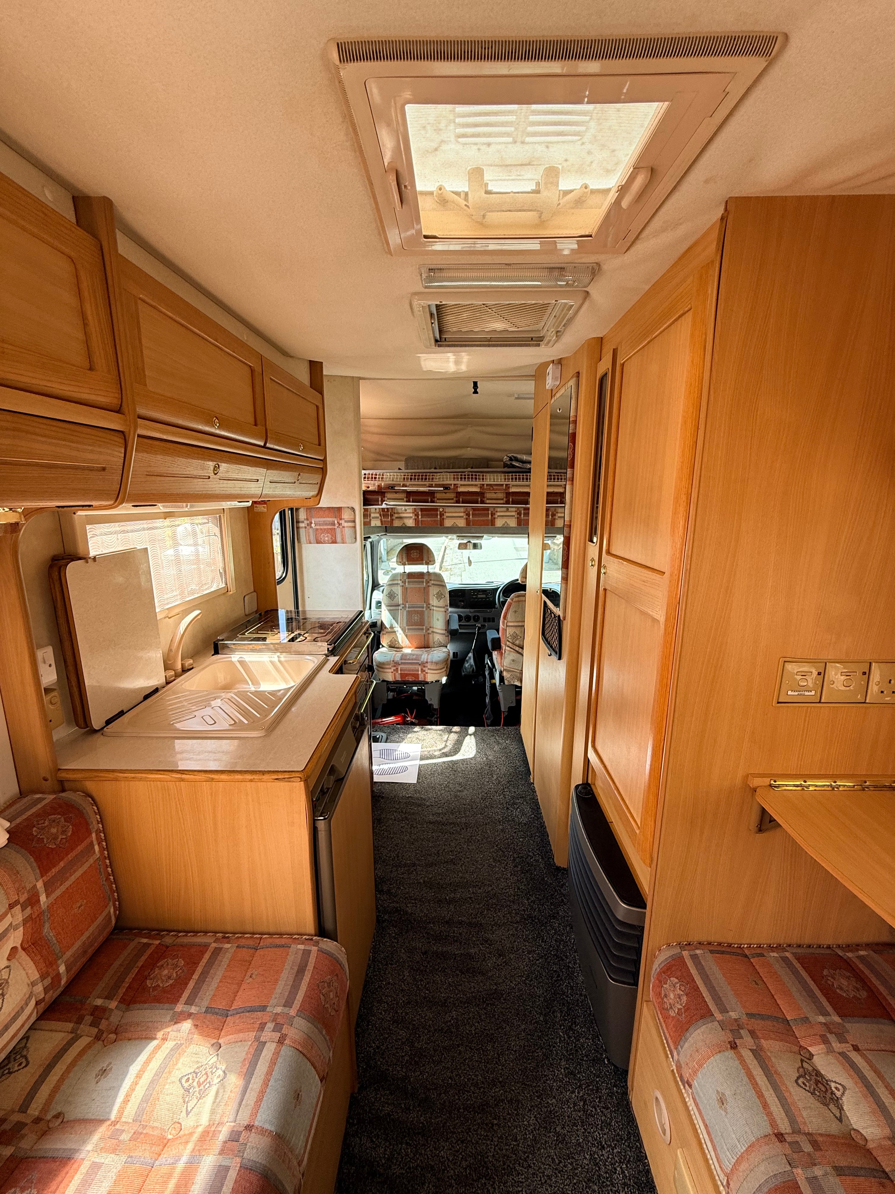 Herald Insignia 400RL 4 Berth Motorhome