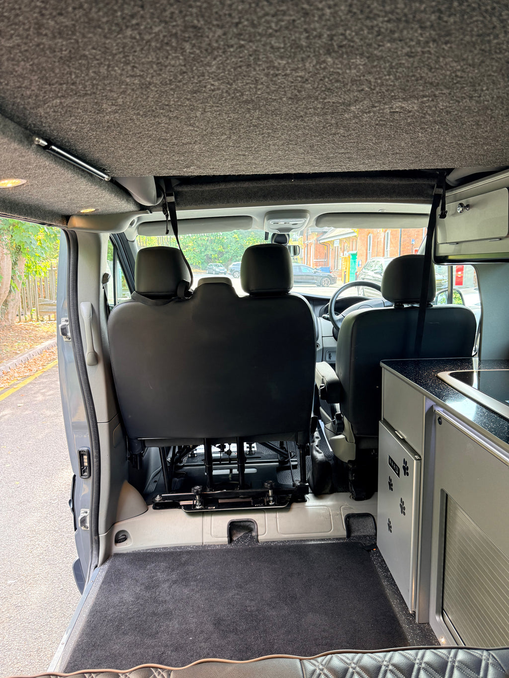 2013 4 Berth Pop-Top Camper Van Renault Trafic 2.0td