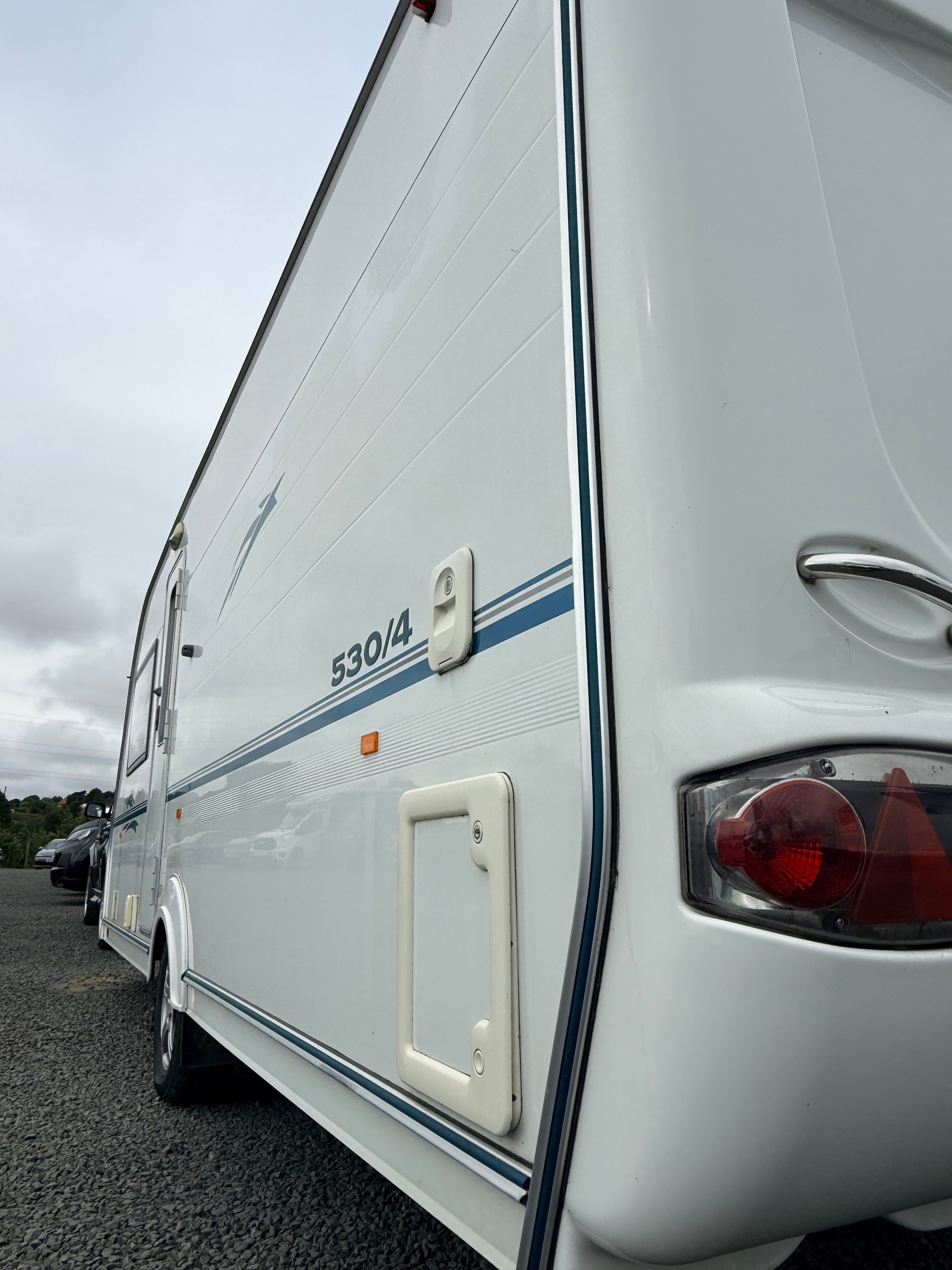 Coachman 530/4 VIP 4 Berth Fixed Bed Touring Caravan