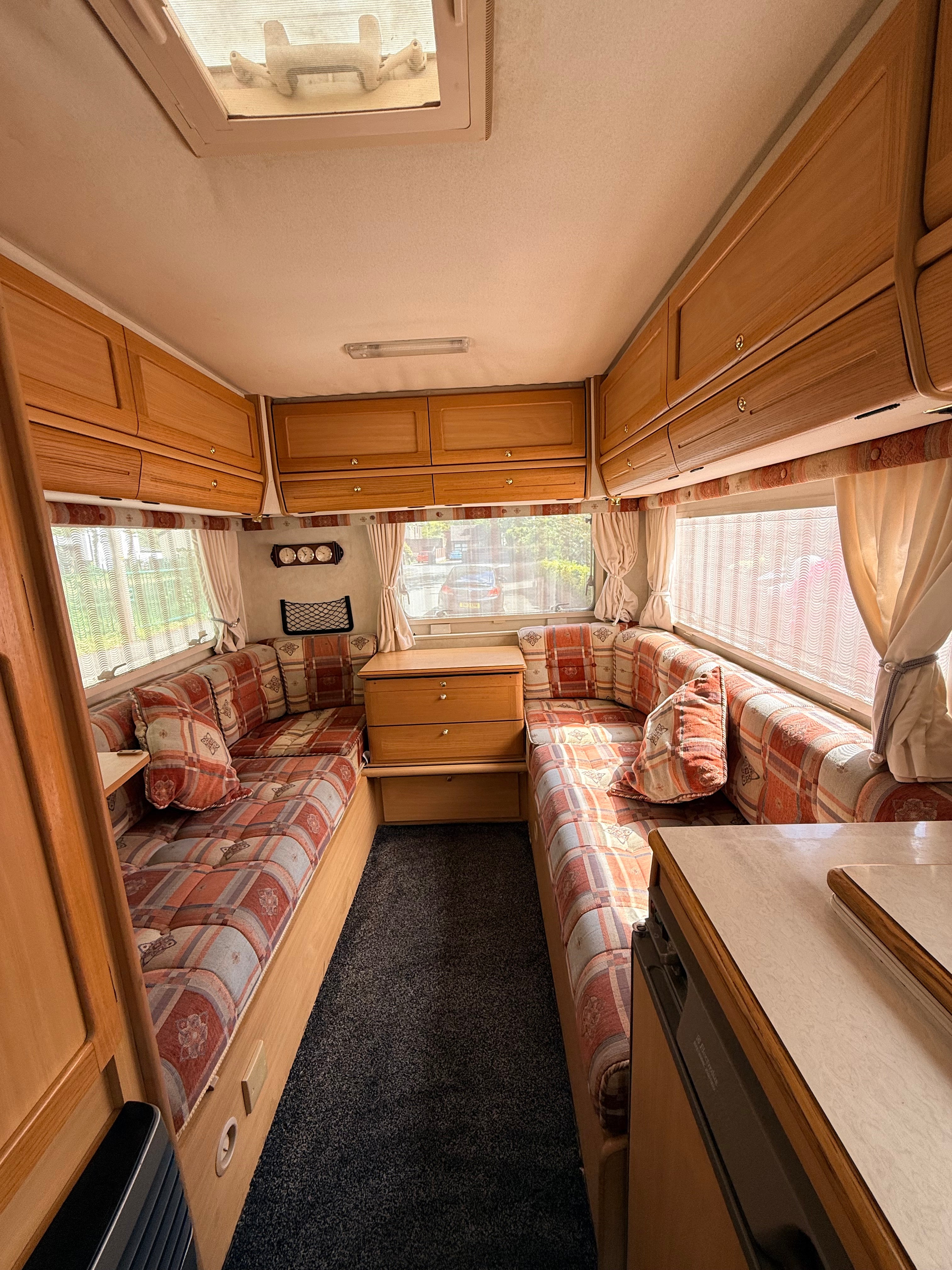 Herald Insignia 400RL 4 Berth Motorhome