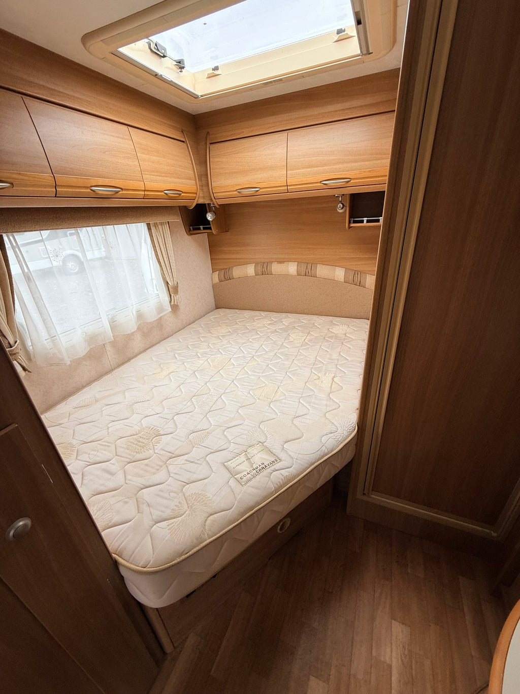Coachman 530/4 VIP 4 Berth Fixed Bed Touring Caravan