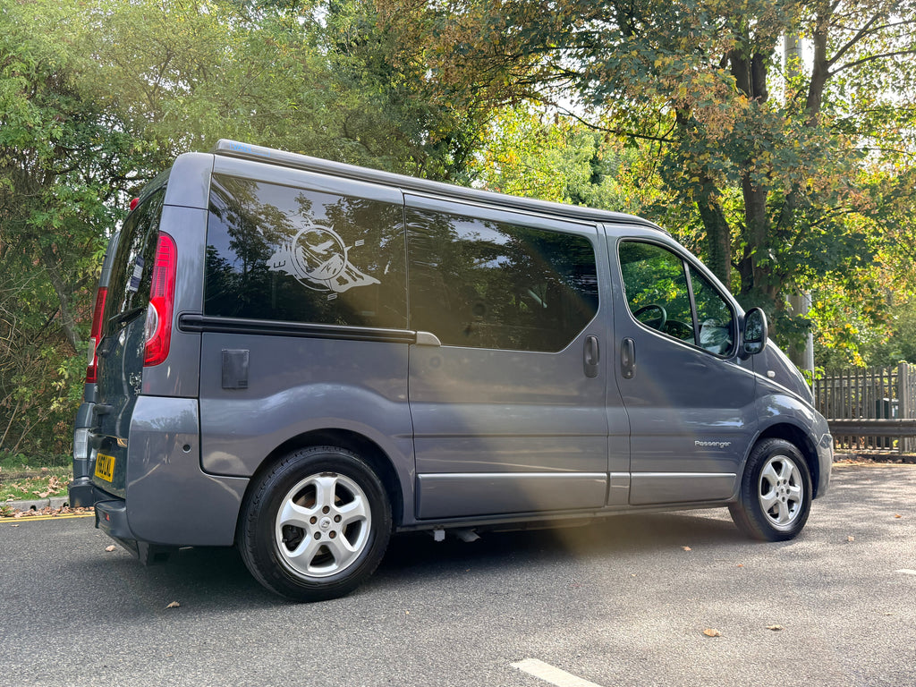 2013 4 Berth Pop-Top Camper Van Renault Trafic 2.0td