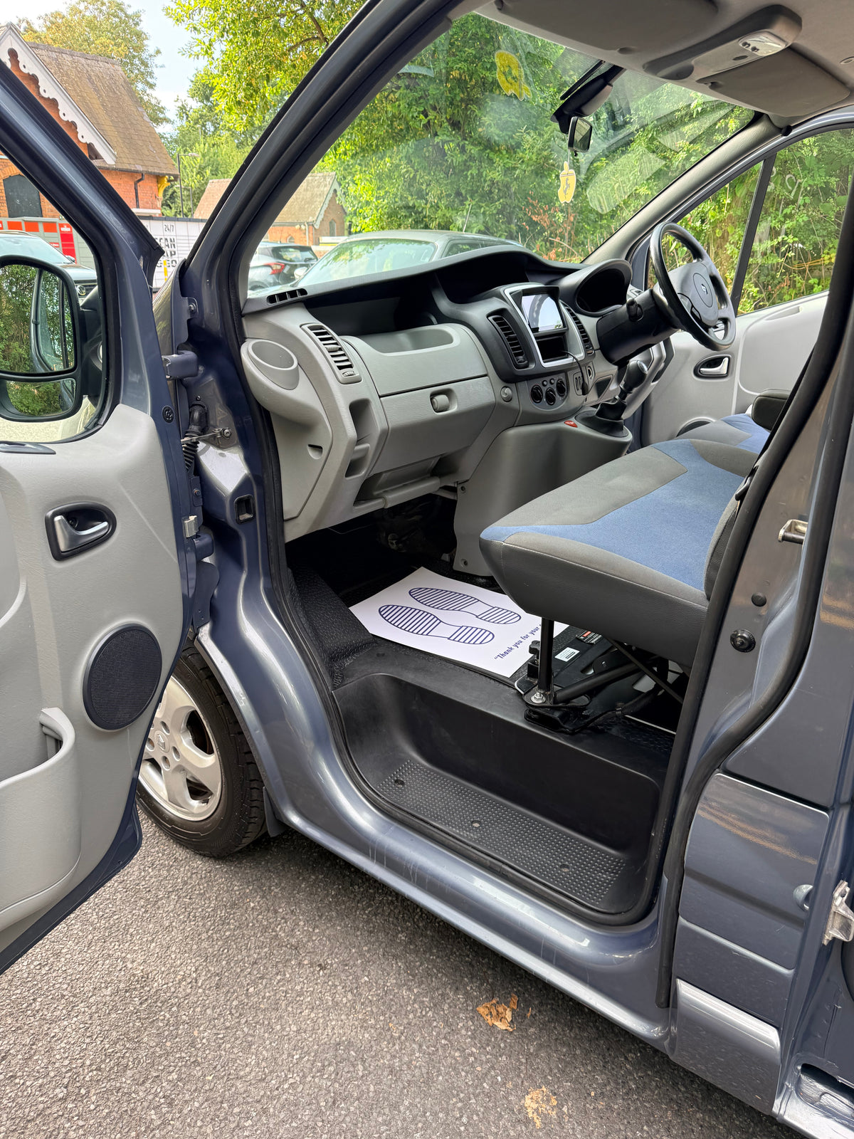 2013 4 Berth Pop-Top Camper Van Renault Trafic 2.0td