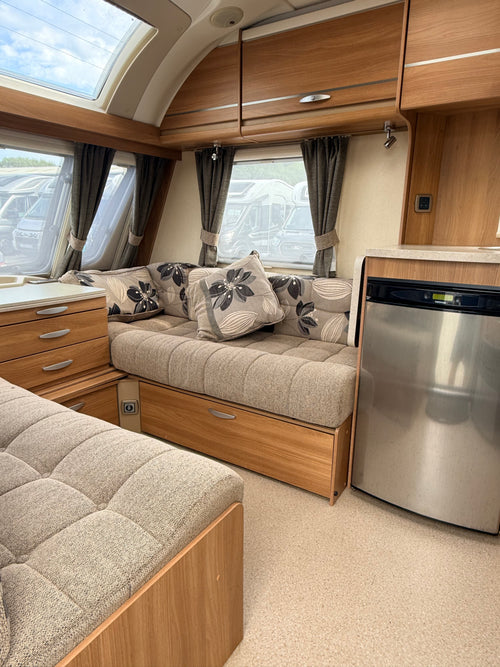 2012 Swift Challenger 554SR 4 Berth Fixed Bed