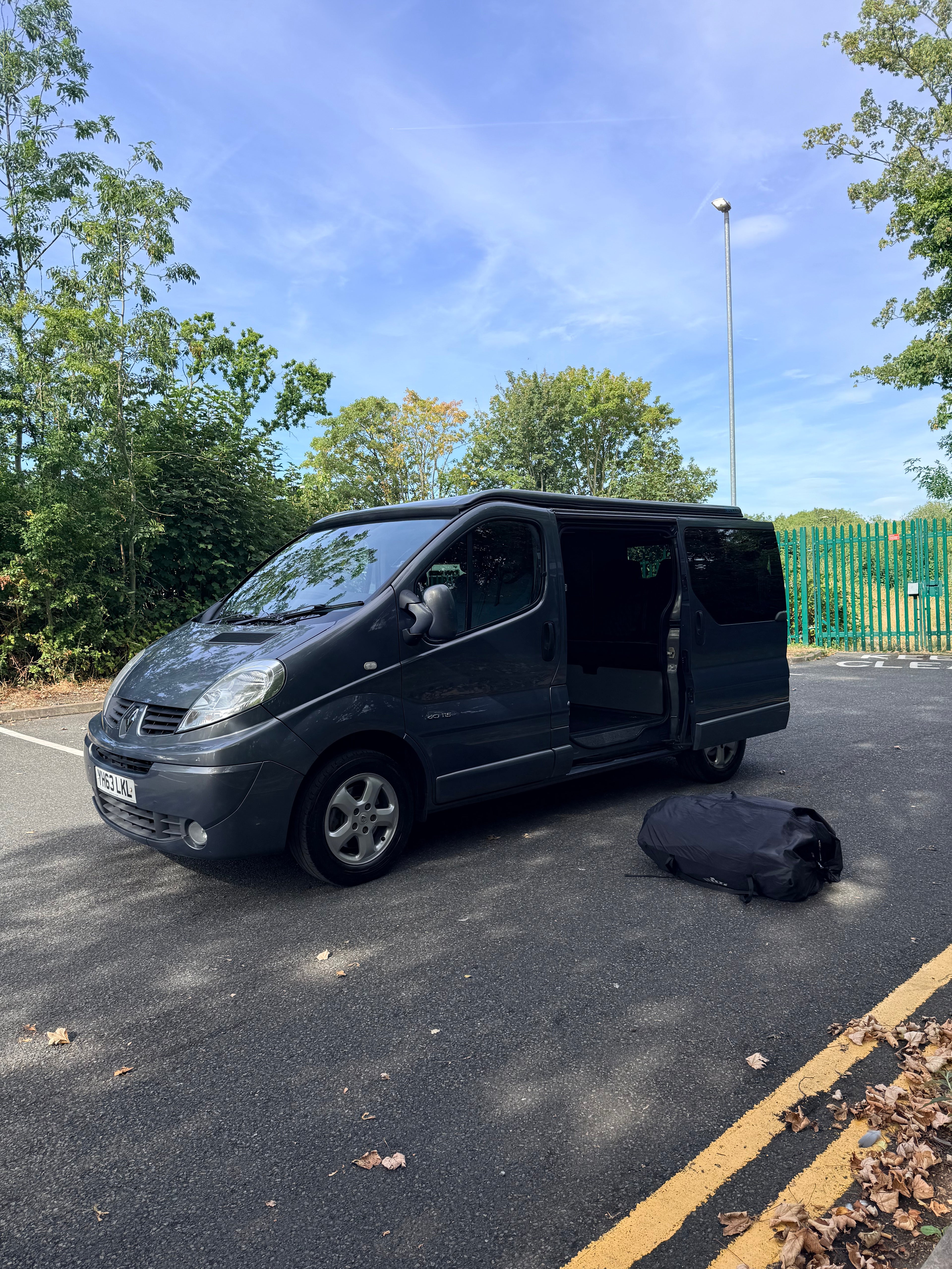 2013 4 Berth Pop-Top Camper Van Renault Trafic 2.0td