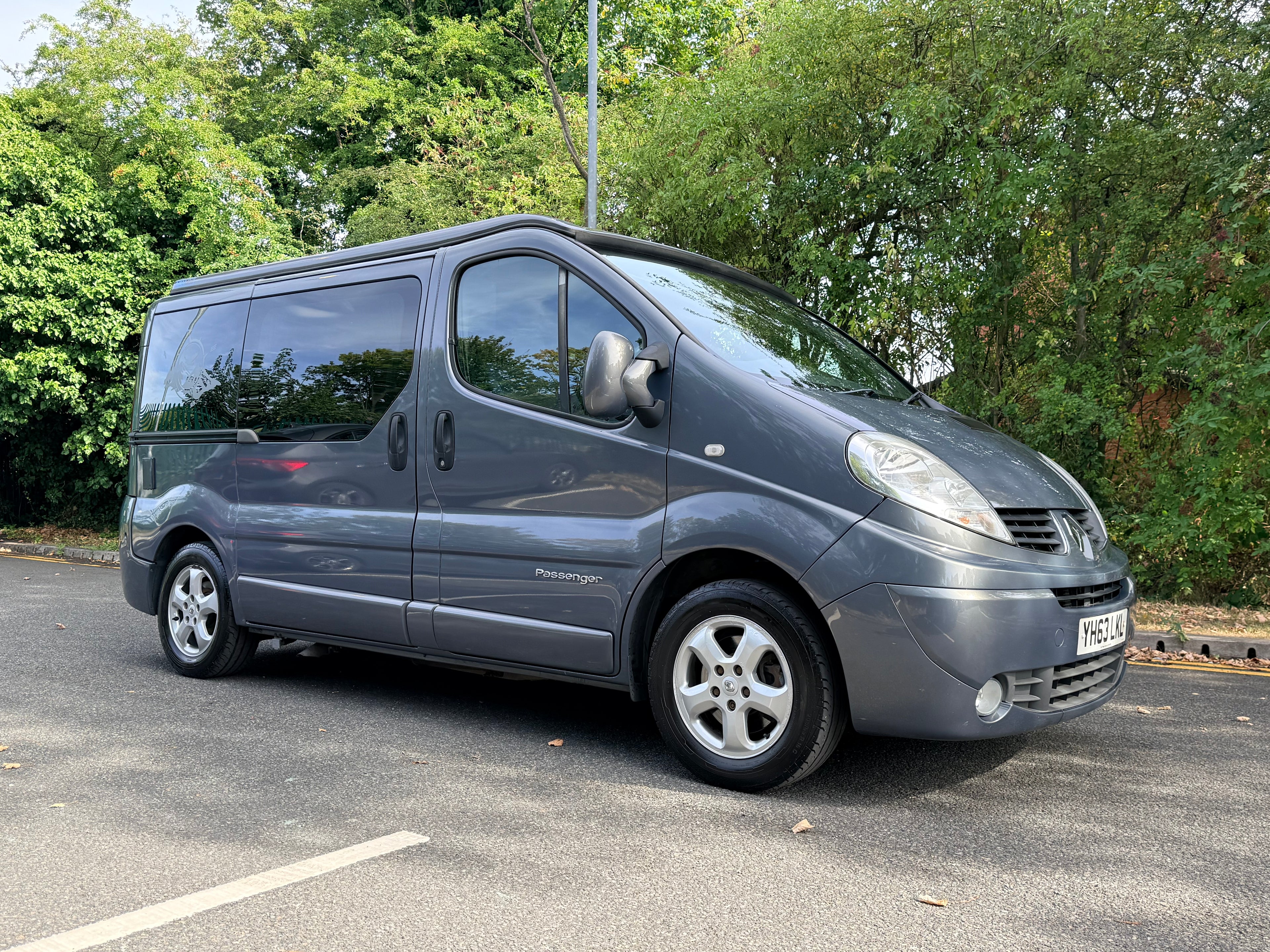 2013 4 Berth Pop-Top Camper Van Renault Trafic 2.0td