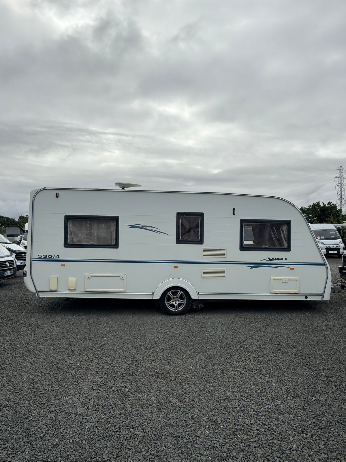 Coachman 530/4 VIP 4 Berth Fixed Bed Touring Caravan