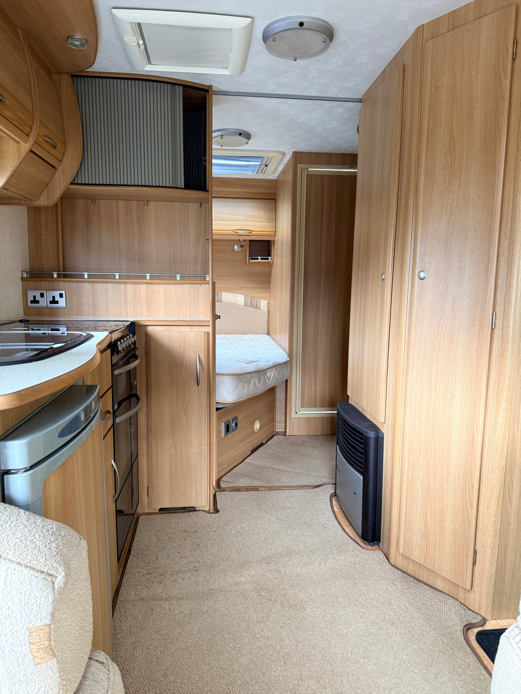 Coachman 530/4 VIP 4 Berth Fixed Bed Touring Caravan
