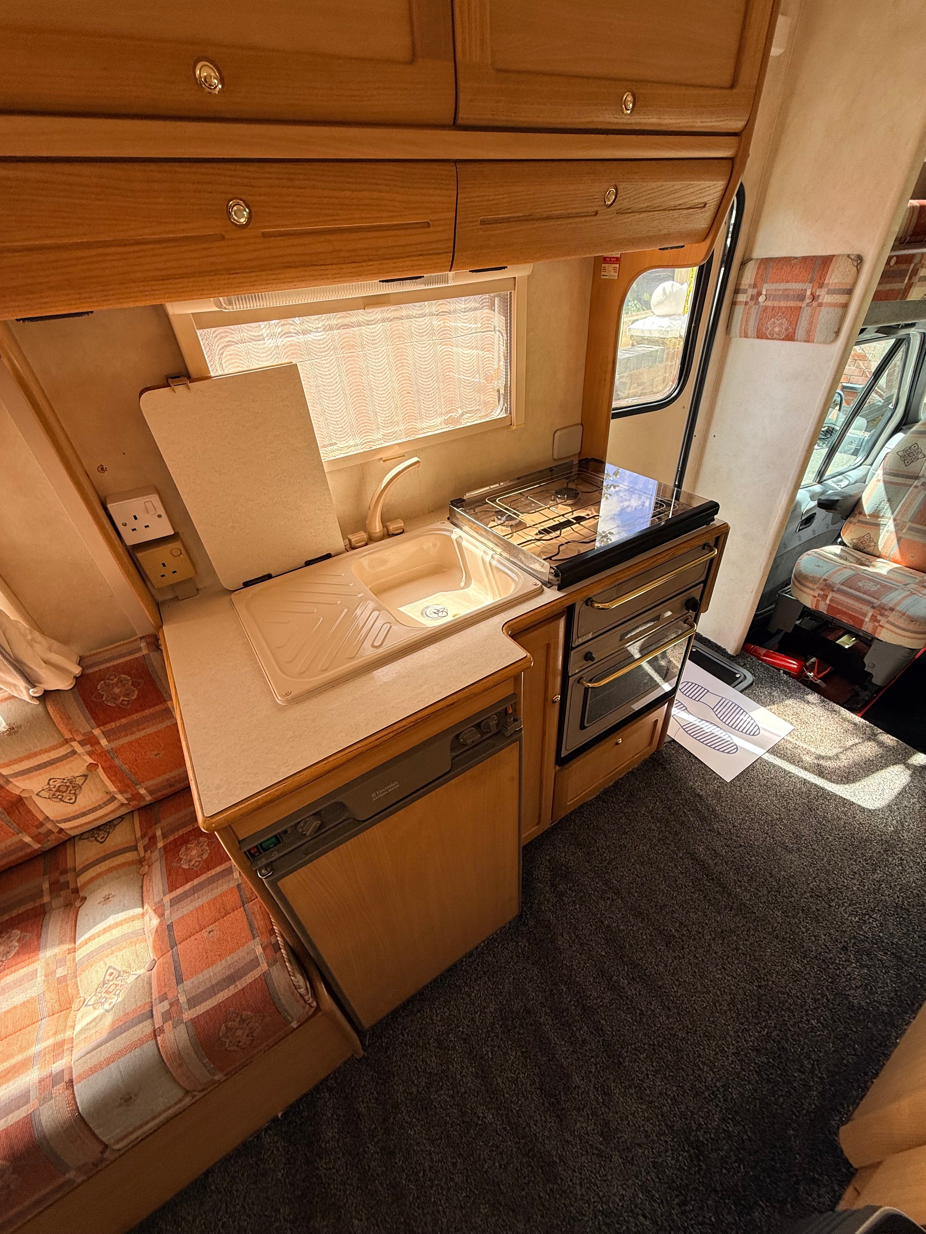 Herald Insignia 400RL 4 Berth Motorhome